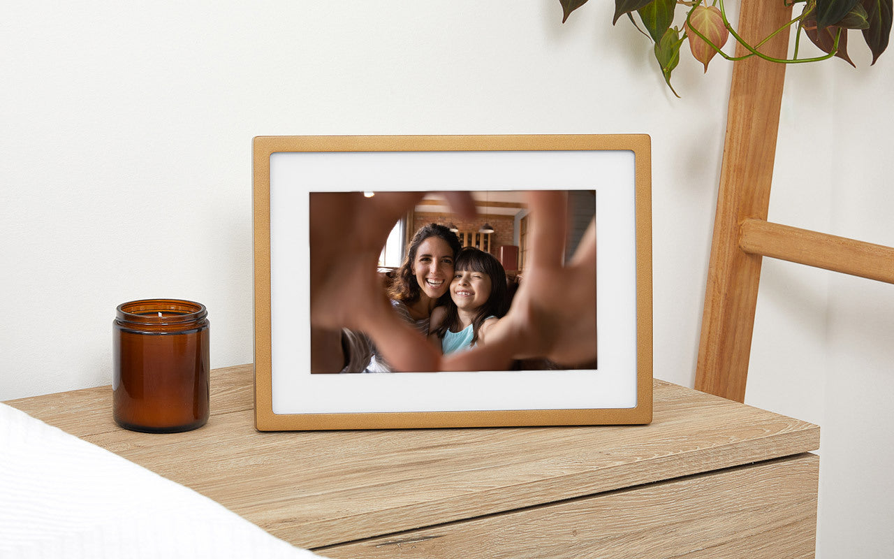 Skylight Frame | Digital Picture Frame - Image 2