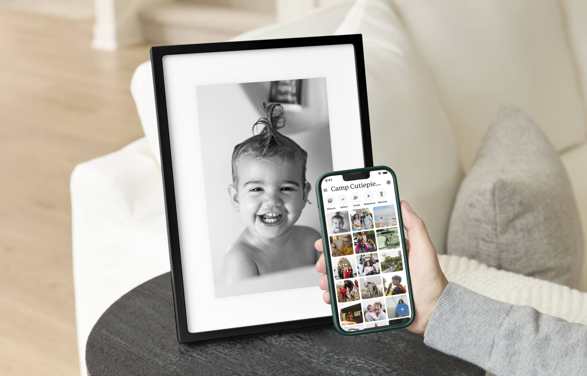 Skylight Frame 2 | Digital Picture Frame - Image 2