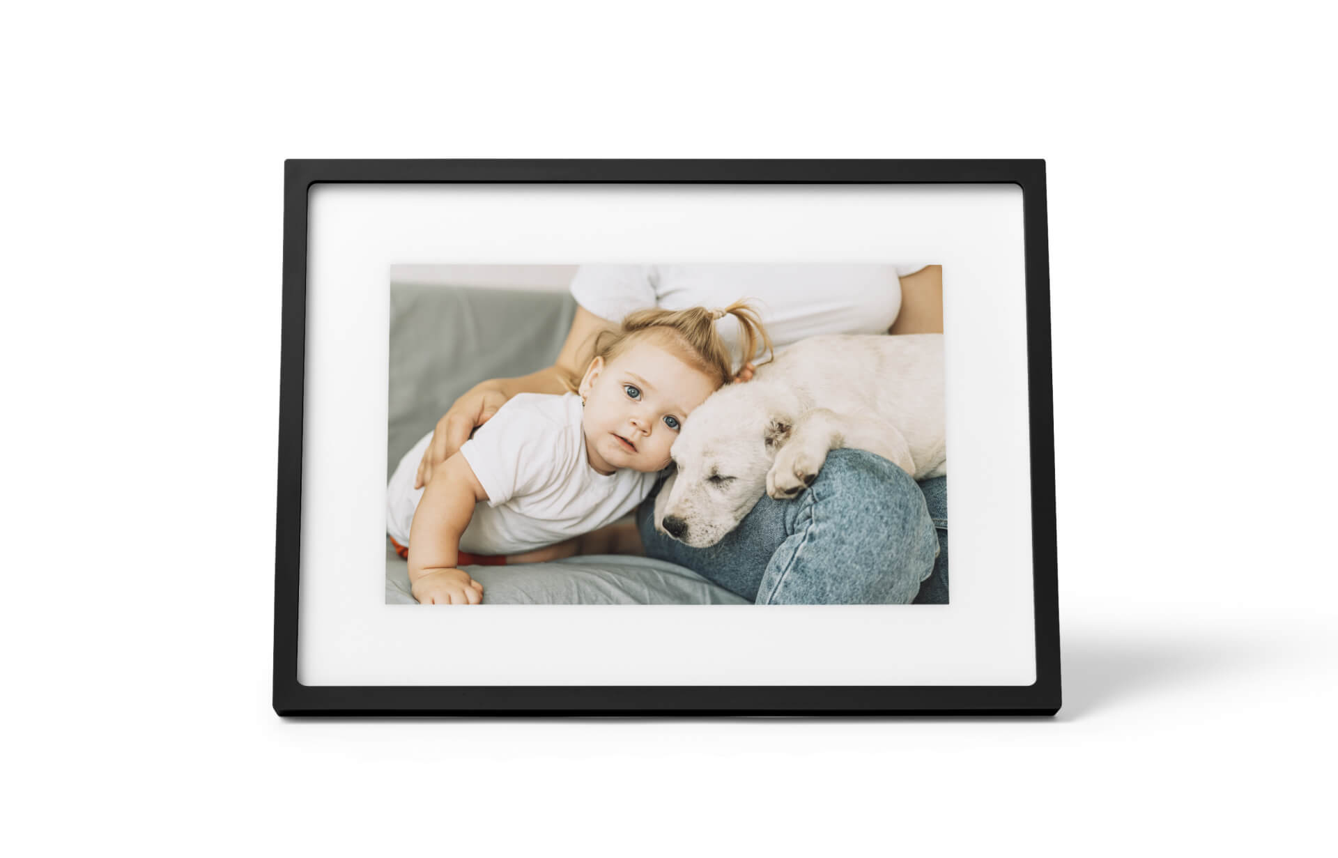 Skylight Frame 2 | Digital Picture Frame - Image 3