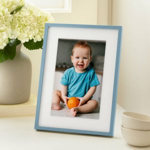 Skylight Frame 2 | Digital Picture Frame