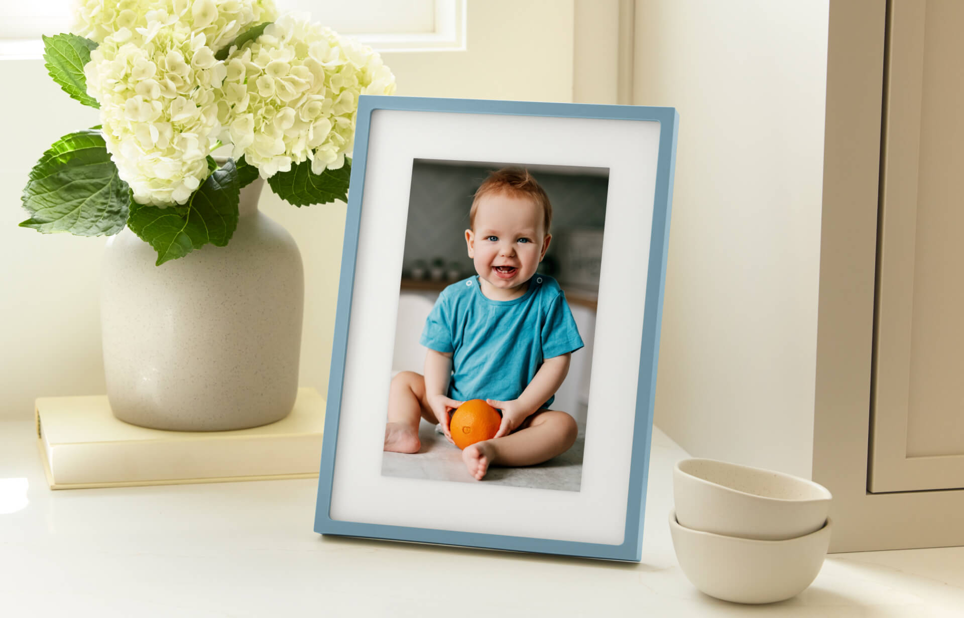 Skylight Frame 2 | Digital Picture Frame