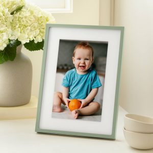 Skylight Frame 2 | Digital Picture Frame