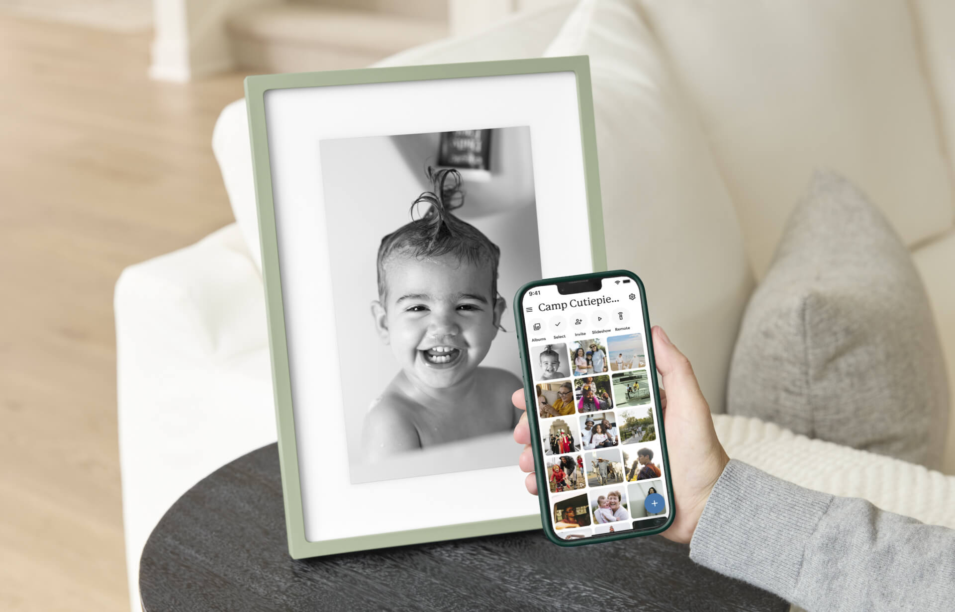 Skylight Frame 2 | Digital Picture Frame - Image 2
