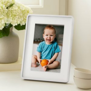 Skylight Frame 2 | Digital Picture Frame