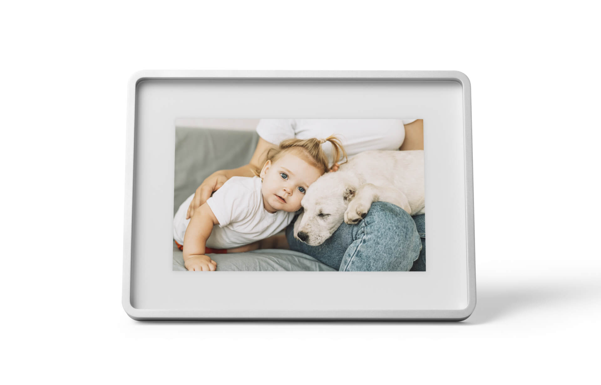 Skylight Frame 2 | Digital Picture Frame - Image 2