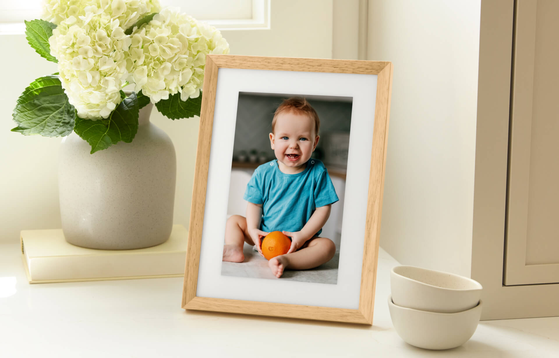 Skylight Frame 2 | Digital Picture Frame