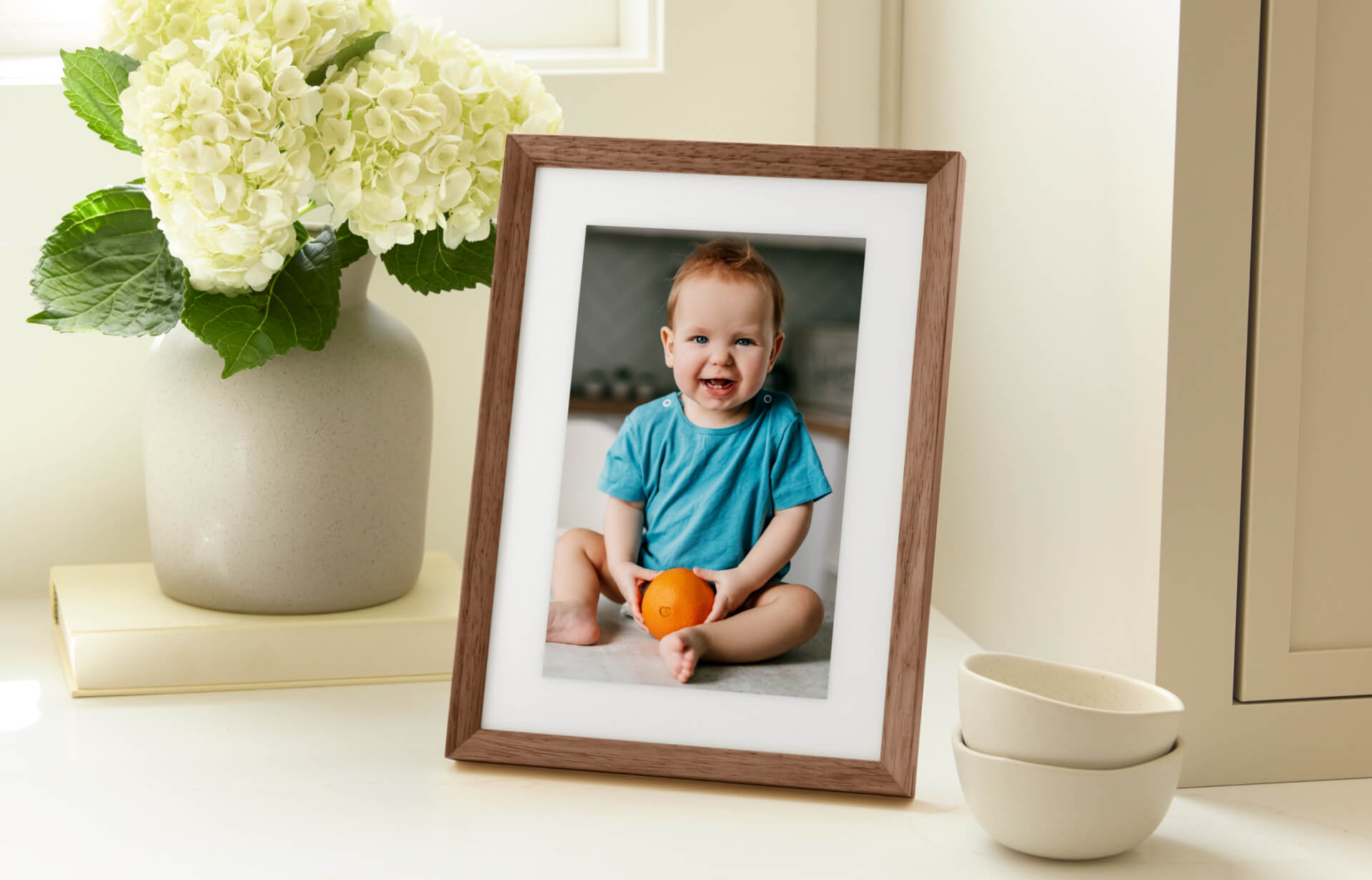 Skylight Frame 2 | Digital Picture Frame
